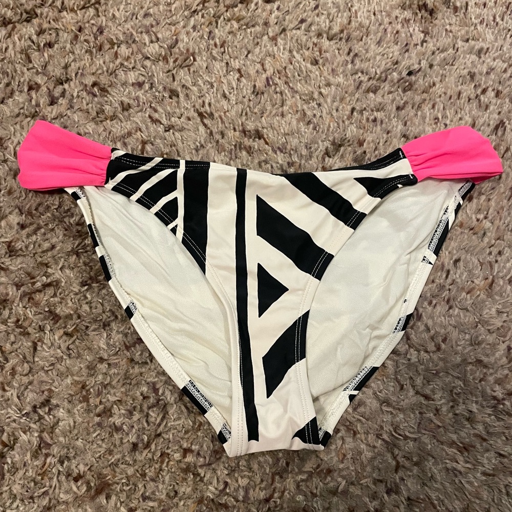 Body glove swim bottoms